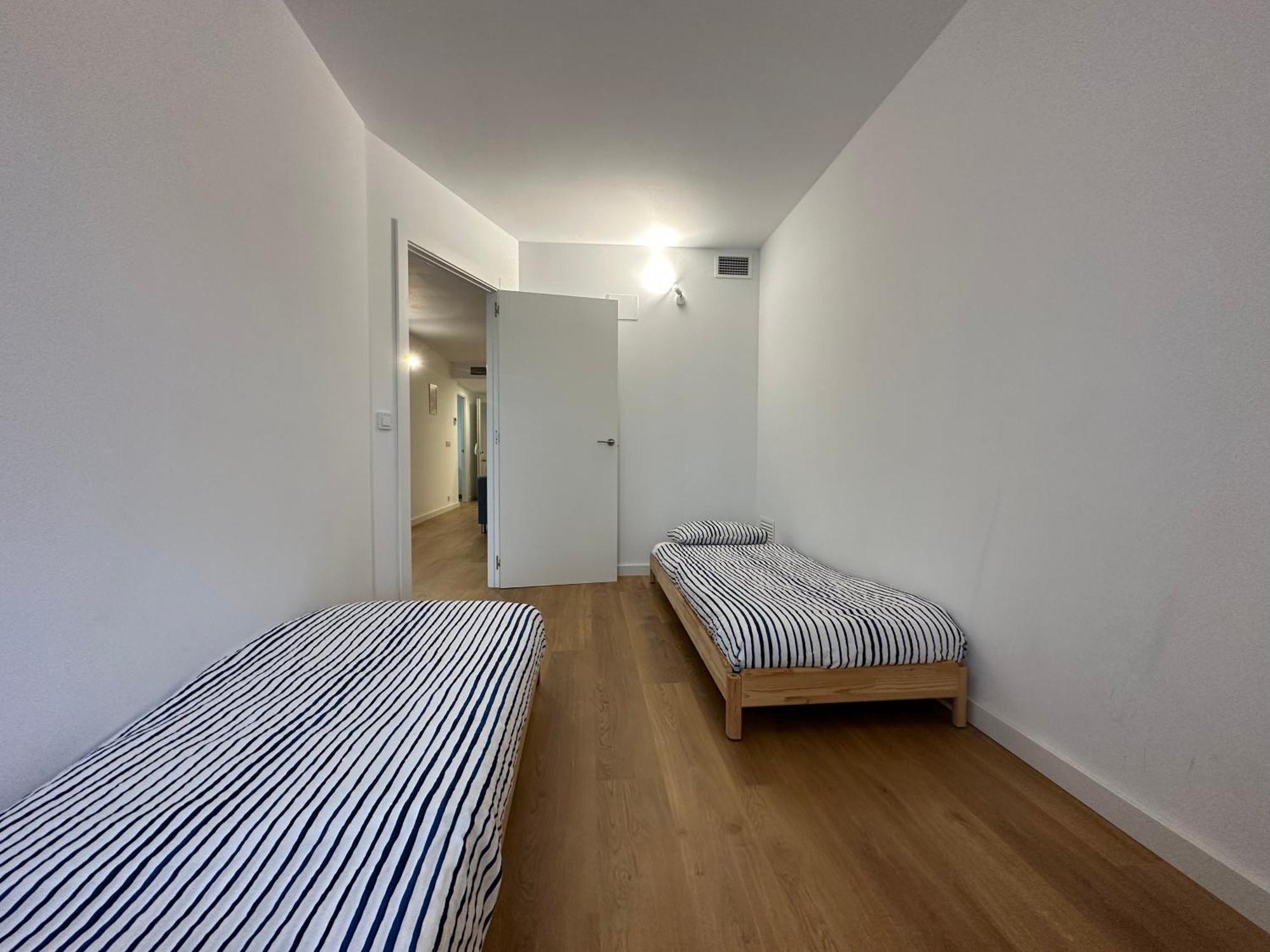 Apartamentos Canet Al Mar. カネット・デ・ベレンゲル エクステリア 写真